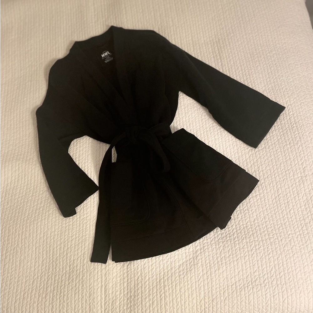 Cozy Madewell wrap sweater. Black, size small
